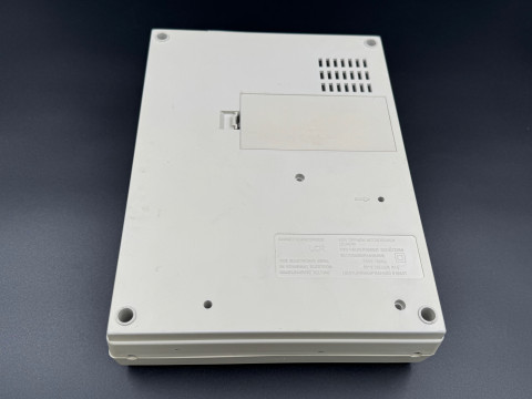 I00072_LRC-C_DATA_Unterseite