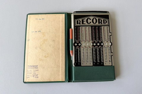 I00371_Record_Rechenapparat